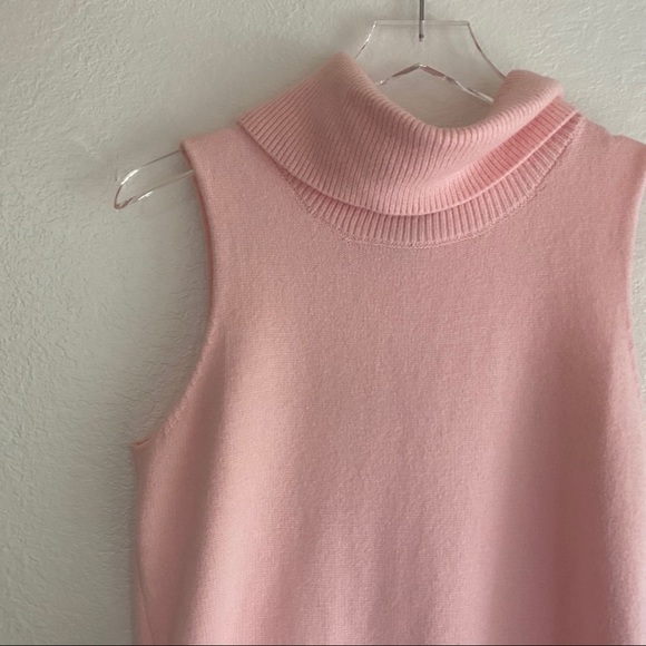 CARMEN MARC VALVO pink rollneck sleeveless sweater - Picture 8 of 12